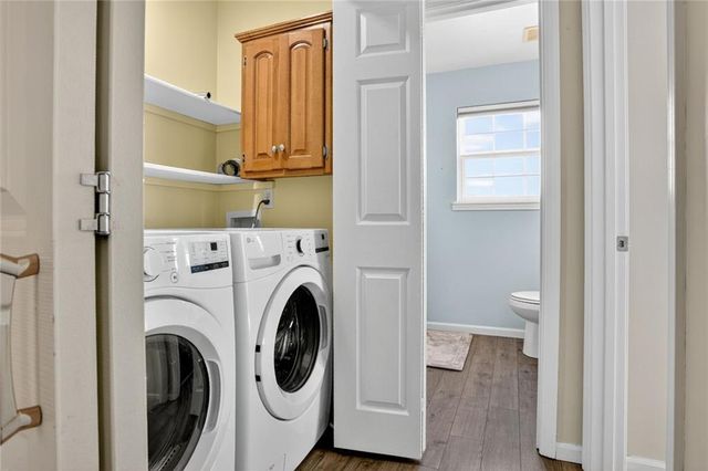 833 E 12th Street, Eudora, KS 66025