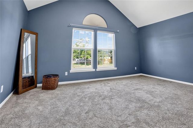 833 E 12th Street, Eudora, KS 66025