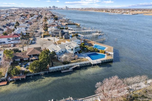 1416A Bay, Atlantic Beach, NY 11509