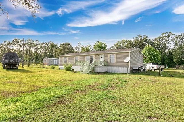 12531 NE 18 Street, Williston, FL 32696