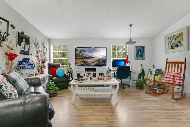 12531 NE 18 Street, Williston, FL 32696