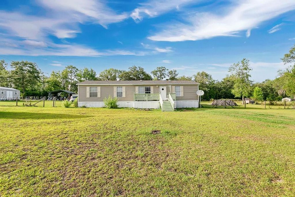 12531 NE 18 Street, Williston, FL 32696