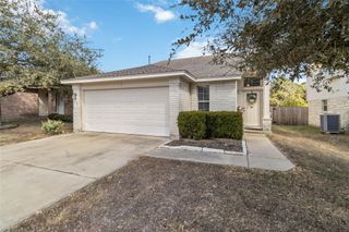 433 Sweet Leaf LN, Pflugerville, TX 78660