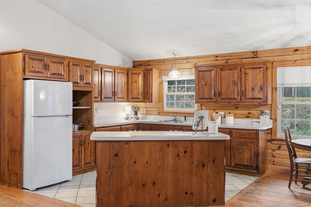 171 Crawley Falls Road, Brentwood, NH 03833