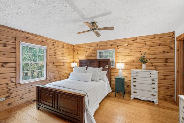 171 Crawley Falls Road, Brentwood, NH 03833