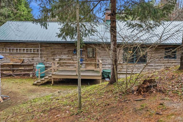 171 Crawley Falls Road, Brentwood, NH 03833