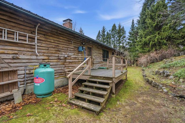 171 Crawley Falls Road, Brentwood, NH 03833