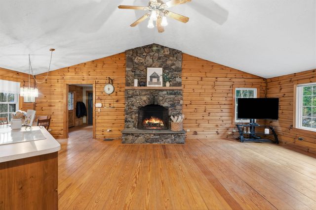 171 Crawley Falls Road, Brentwood, NH 03833