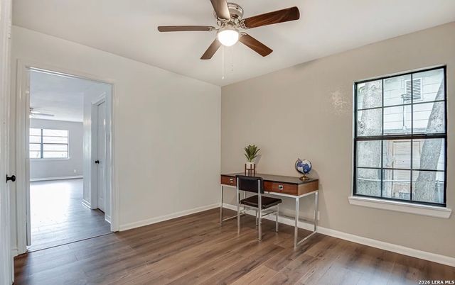 371 Gazel, San Antonio, TX 78213