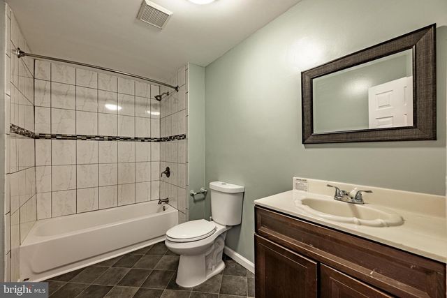 2019 E NORTH AVE, Baltimore, MD 21213