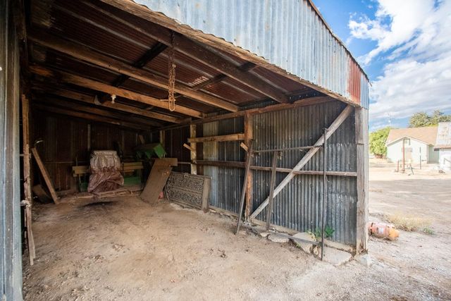 9375 Hedger Rd, Live Oak, CA 95953