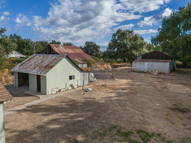 9375 Hedger Rd, Live Oak, CA 95953