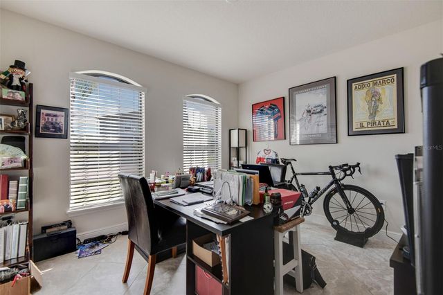 11020 TAHITI ISLE LANE, Tampa, FL 33647