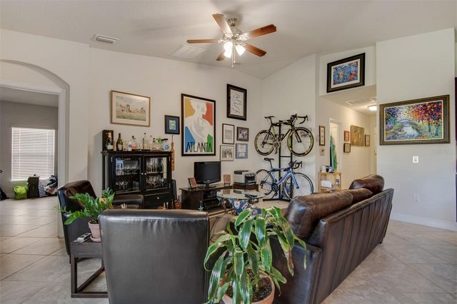 11020 TAHITI ISLE LANE, Tampa, FL 33647