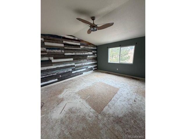 21495 Grays Peak Dr, Parker, CO 80138