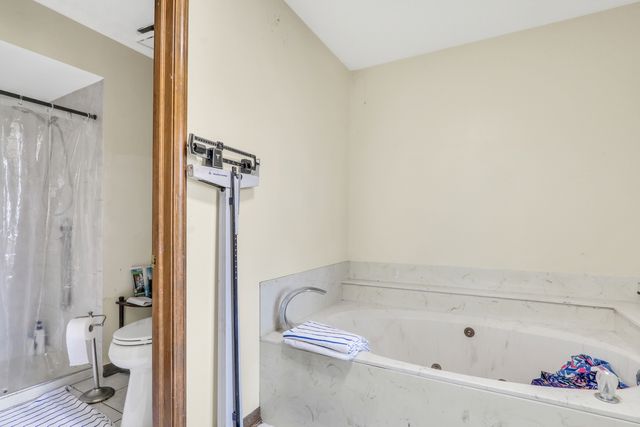 3947 Blackstone Avenue, Gurnee, IL 60031