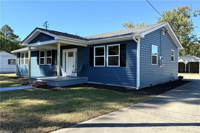 9354 Orchard Garden LN, Smithfield, VA 23430