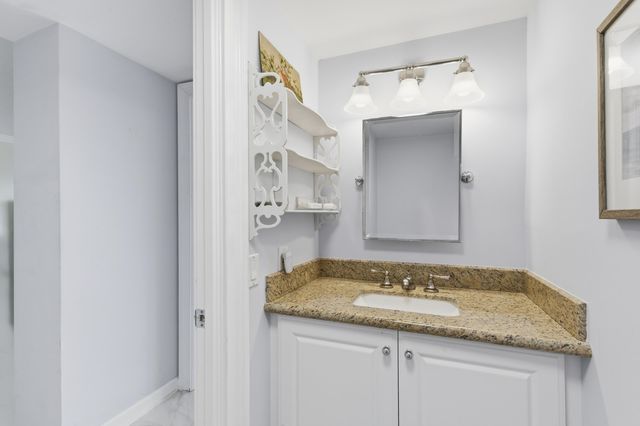 170 N Ocean Boulevard 411, Palm Beach, FL 33480