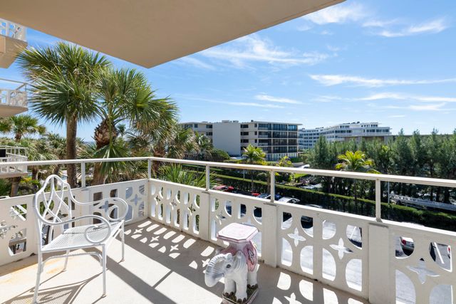 170 N Ocean Boulevard 411, Palm Beach, FL 33480