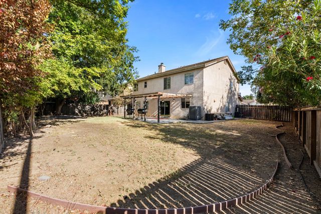 2047 Sandpebble St, Stockton, CA 95206
