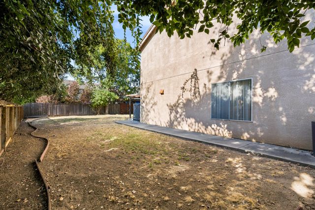 2047 Sandpebble St, Stockton, CA 95206