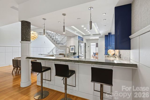 1124 Dilworth Crescent Row, Charlotte, NC 28203