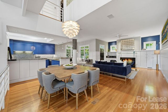 1124 Dilworth Crescent Row, Charlotte, NC 28203