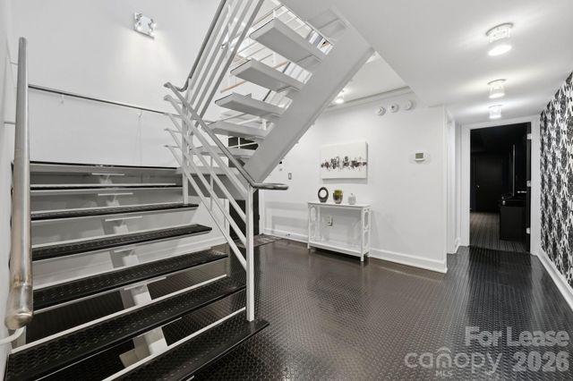 1124 Dilworth Crescent Row, Charlotte, NC 28203