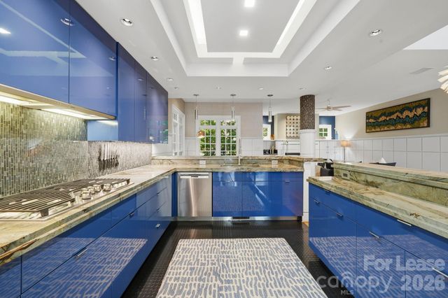 1124 Dilworth Crescent Row, Charlotte, NC 28203