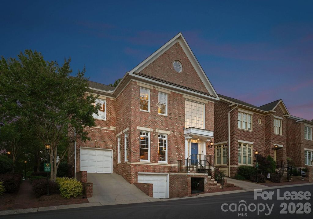 1124 Dilworth Crescent Row, Charlotte, NC 28203