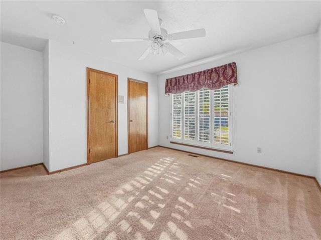 6816 N Waterwood Way, Warr Acres, OK 73132