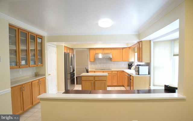2124 CHERRY LEAF LN, Silver Spring, MD 20906