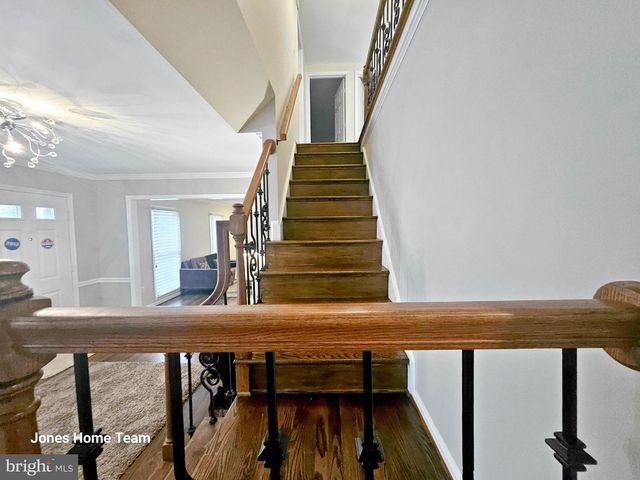 2124 CHERRY LEAF LN, Silver Spring, MD 20906