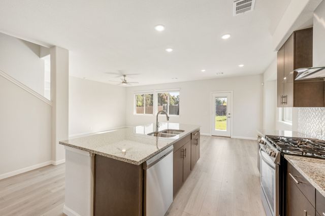 2814 Ocean Drive, Lancaster, TX 75146