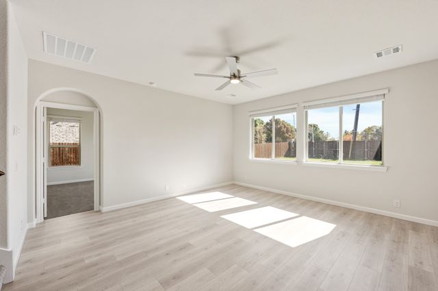 2814 Ocean Drive, Lancaster, TX 75146