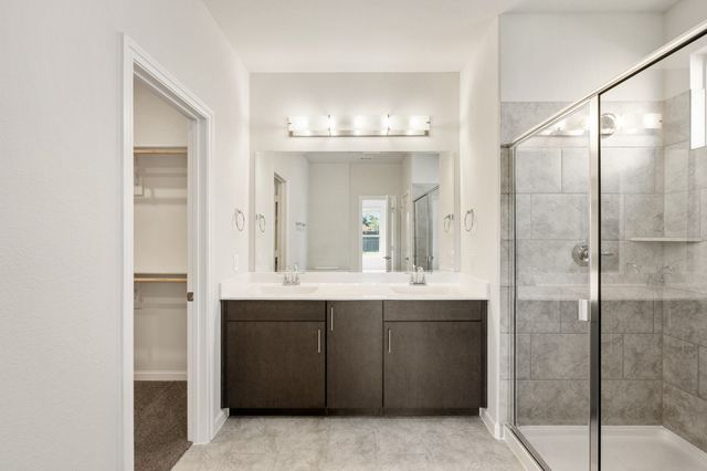 2814 Ocean Drive, Lancaster, TX 75146