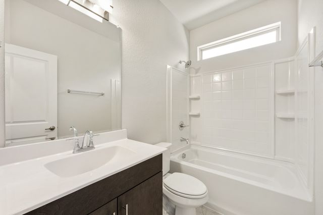 2814 Ocean Drive, Lancaster, TX 75146