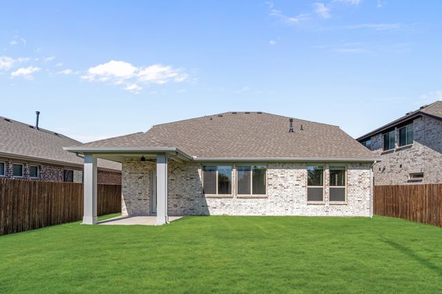 2814 Ocean Drive, Lancaster, TX 75146