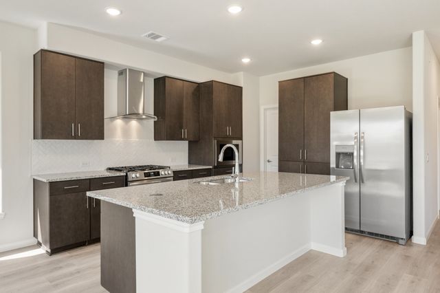 2814 Ocean Drive, Lancaster, TX 75146