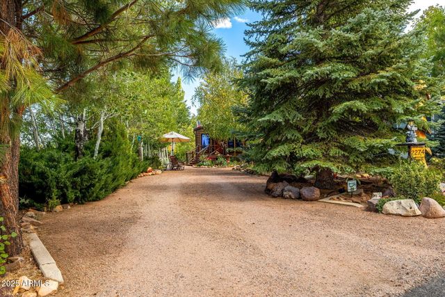 2274 WATER N HOLE Road, Overgaard, AZ 85933