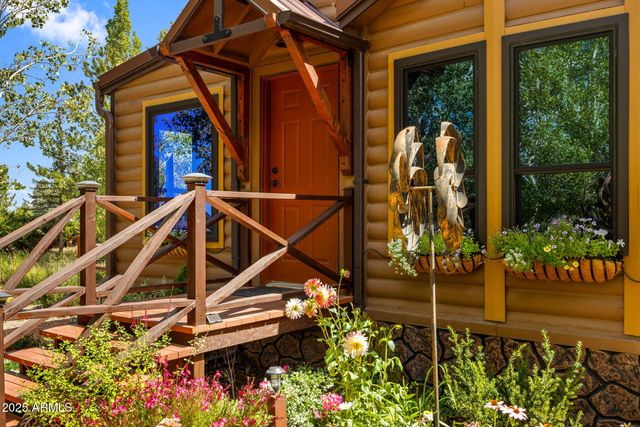 2274 WATER N HOLE Road, Overgaard, AZ 85933