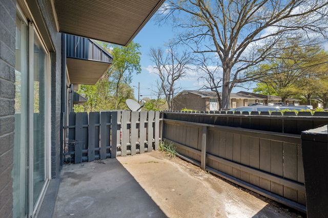 550 Harding Pl Apt A101, Nashville, TN 37211