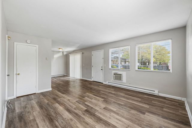 550 Harding Pl Apt A101, Nashville, TN 37211