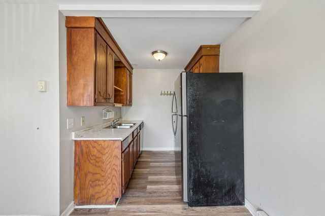 550 Harding Pl Apt A101, Nashville, TN 37211
