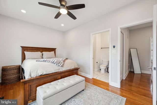 3605 BROTHERS PL SE, Washington, DC 20032