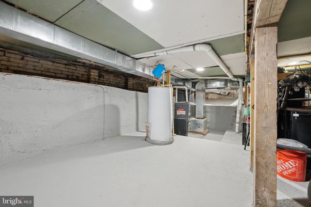 3605 BROTHERS PL SE, Washington, DC 20032