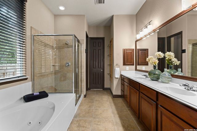 210 Bushbuck Path, San Antonio, TX 78258