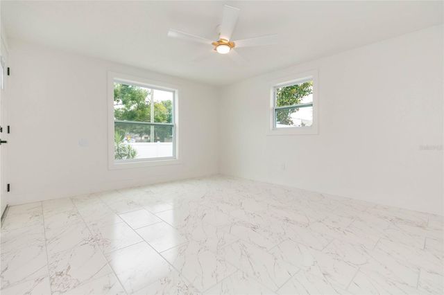 8723 N RIVER FOREST CIRCLE, Tampa, FL 33604