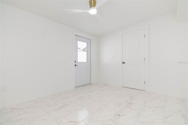 8723 N RIVER FOREST CIRCLE, Tampa, FL 33604