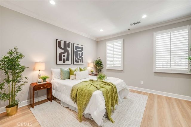870 E Mountain Way C, Azusa, CA 91702